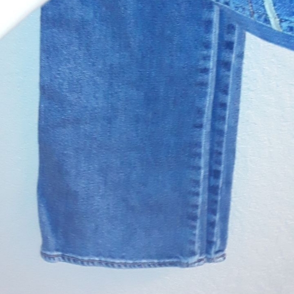 Jeans - Picture 3 of 4